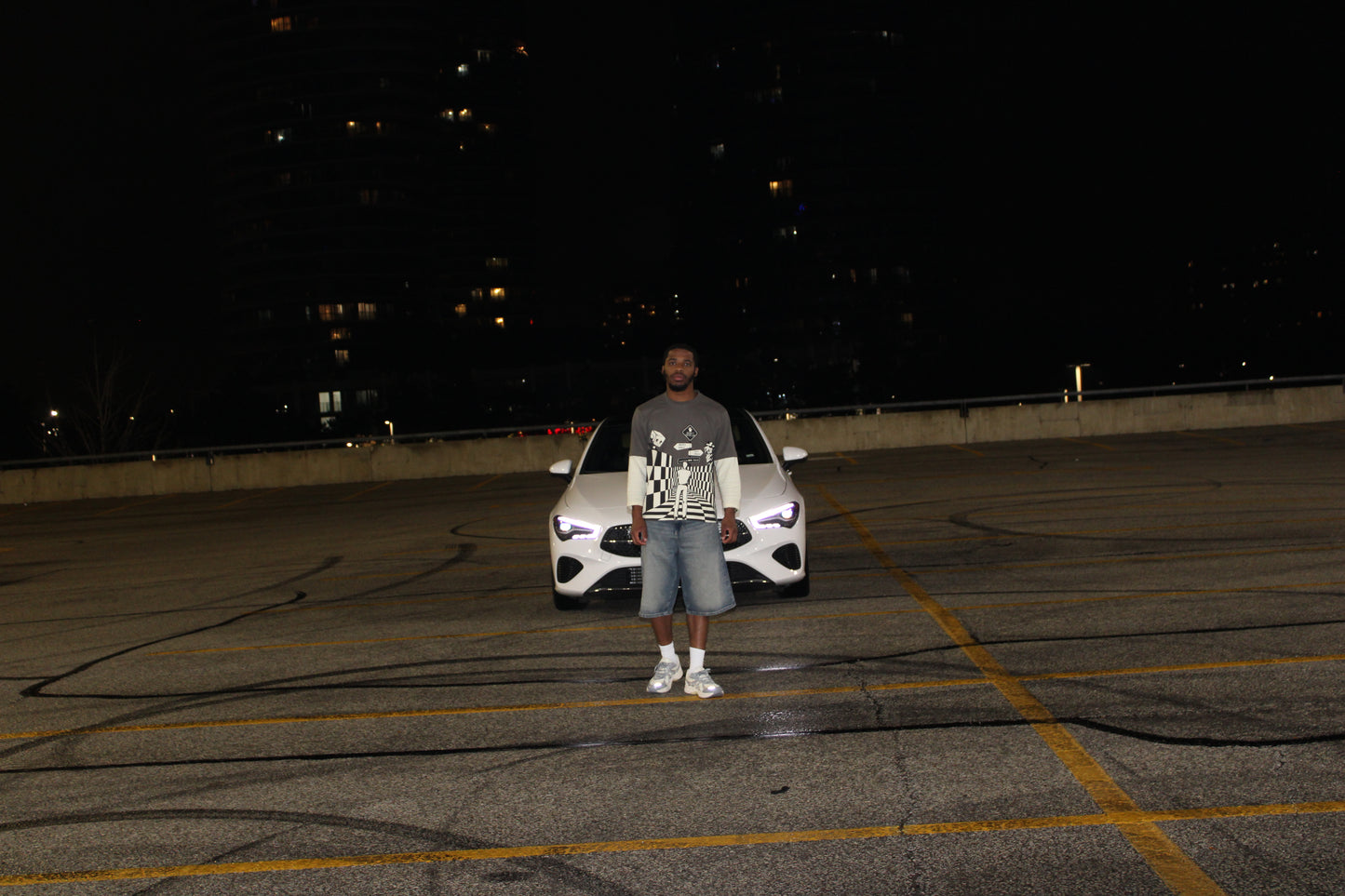 Mazier OverLay smoke grey and cream T-shirt