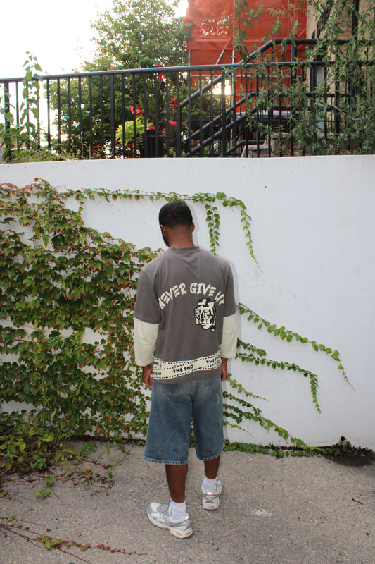 Mazier OverLay smoke grey and cream T-shirt
